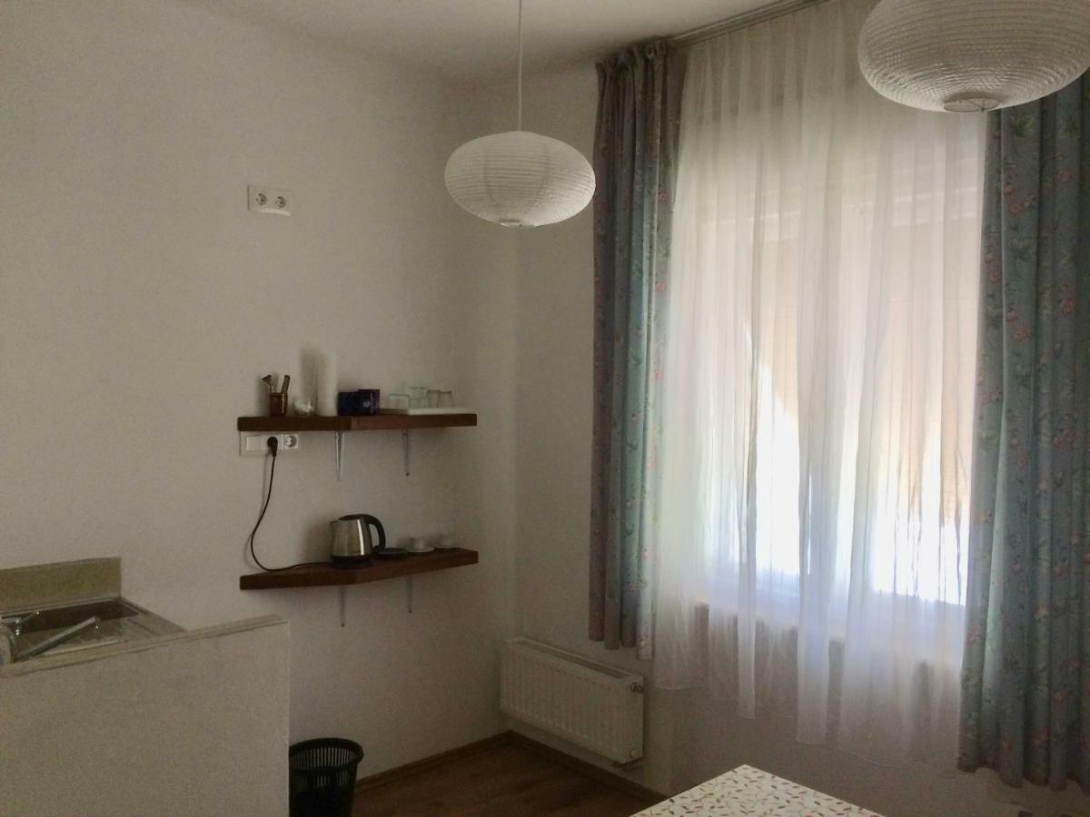 Studio Apartmanok Appartamento